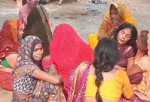 करंट की चपेट में आने से किशोर की मौत